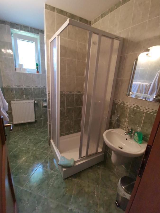 Apartmany Rajecka Dolina Rajecke Teplice Bagian luar foto